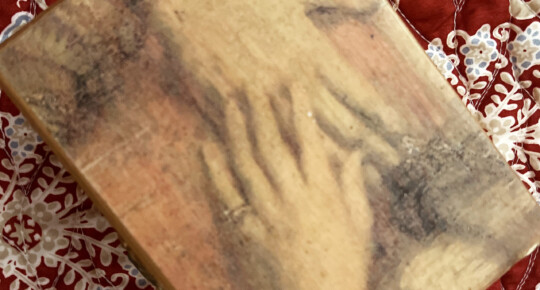 Creating Art During the Holidays to Connect With Those We’ve Lost